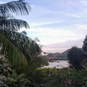 https://loft-na-natureza-da-lagoa.santa-catarina-brasil.com